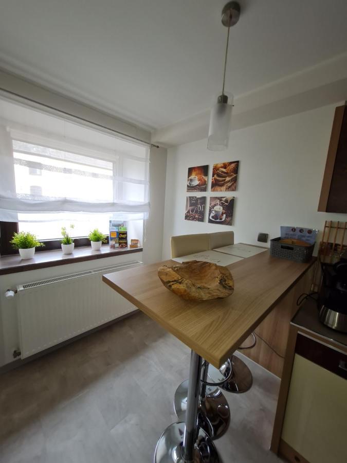 Familie Jonas Apartment Швайх Екстериор снимка